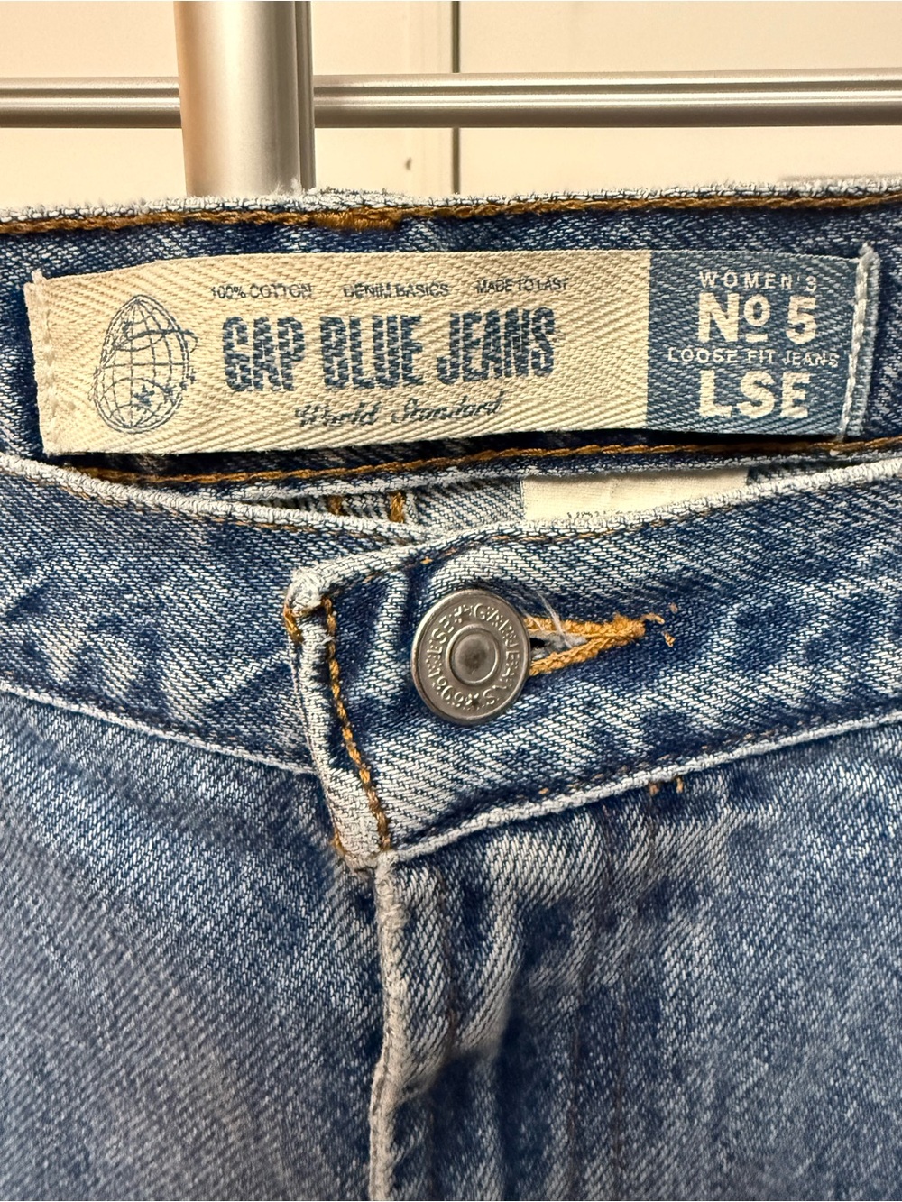 GAP High-Rise Women's Blue Denim Jeans - Picture 4 of 10
